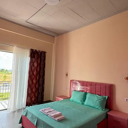 'villa Roza' By Agroturizem 'ke Ara E Tares' Hotel